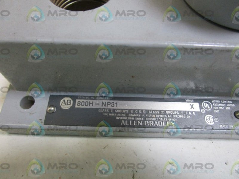 INDUSTRIAL SPARE PART PILOT LIGHT W/ 800H-LP10 SER. C W/800H-NP31 SER. X  UNMP
