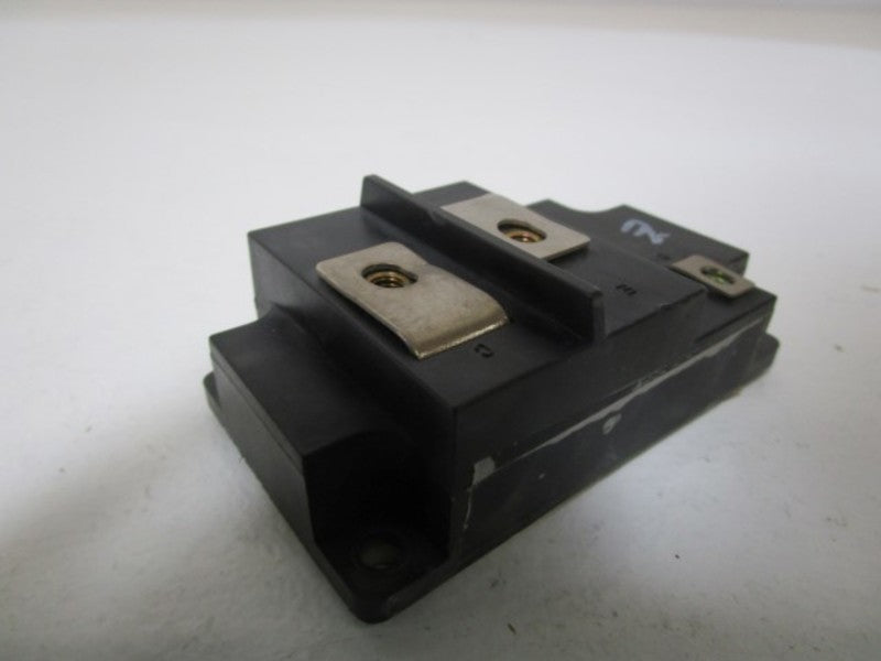 MITSUBISHI TRANSISTOR MODULE QM300HA-2H *NEW NO BOX*