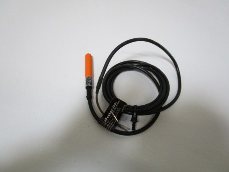 IFM EFECTOR IF0197 INDUCTIVE PROXIMITY SENSOR *NEW NO BOX*