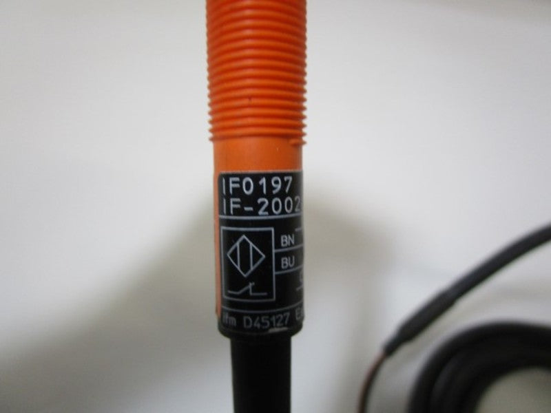 IFM EFECTOR IF0197 INDUCTIVE PROXIMITY SENSOR *NEW NO BOX*