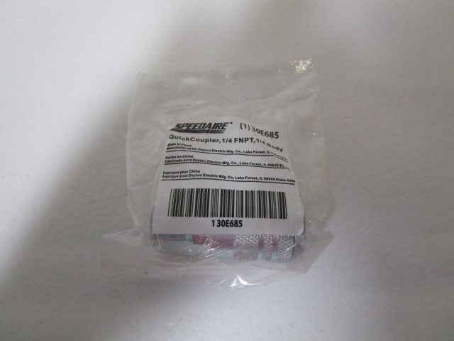 LOT OF 4 SPEEDAIRE COUPLER BODY 30E685 *NEW IN FACTORY BAG*