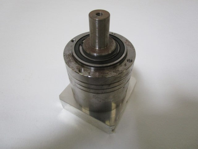 WITTENSTEIN, INC LP 090-M01-5-111-000 GEAR BOX (AS PICTURED) *NEW NO BOX*