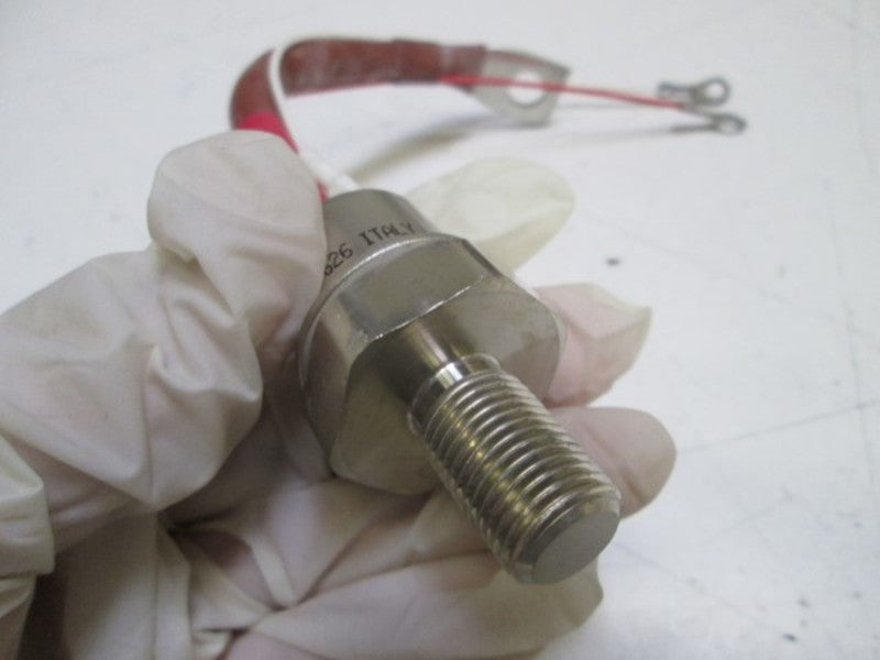 I & R THYRISTOR ST110S08P0V 926  NSNP