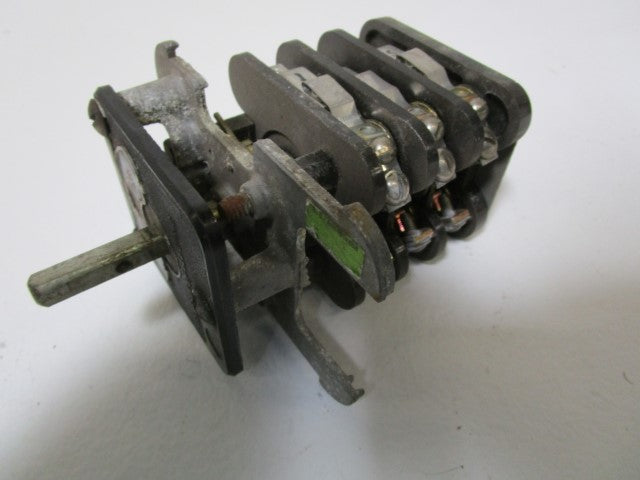 GENERAL ELECTRIC ROTARY SWITCH 16SB1B9X2 (WITHOUT HANDLE) *USED*