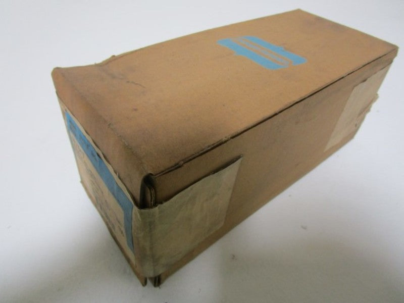 CROUSE-HINDS PLUG APJ10477 * FACTORY SEALED *