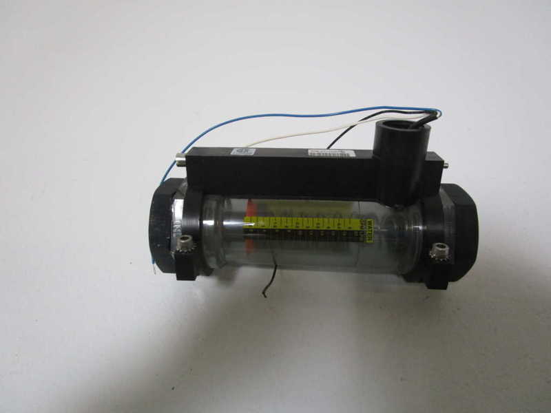UFM FLOW METER PX-5GPM-4-F-F-IS1 *NEW IN BOX*