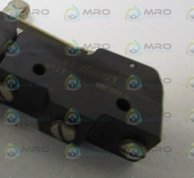 MICRO SWITCH BZ-2RW82T LIMIT SWITCH *NEW NO BOX*