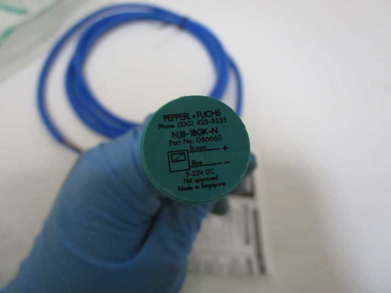 PEPPERL+FUCHS NJ8-18GK-N INDUCTIVE PROXIMITY SENSOR *NEW IN FACTORY BAG*