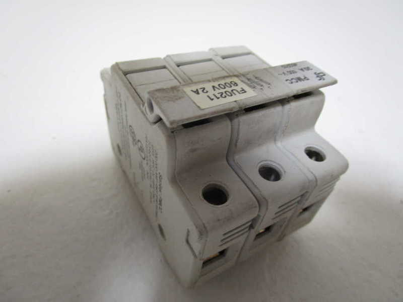 DF PMCC 30A 600V FUSE HOLDER 460010  UNMP