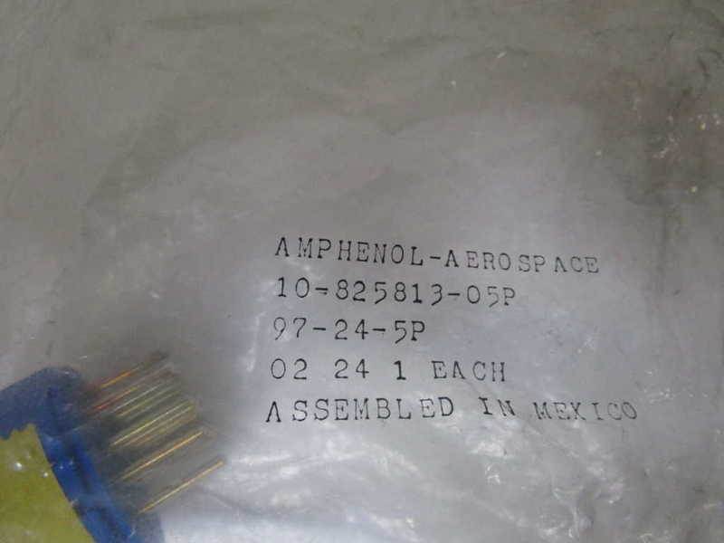 AMPHENOL CONNECTOR 10-825813-05P  NSMP