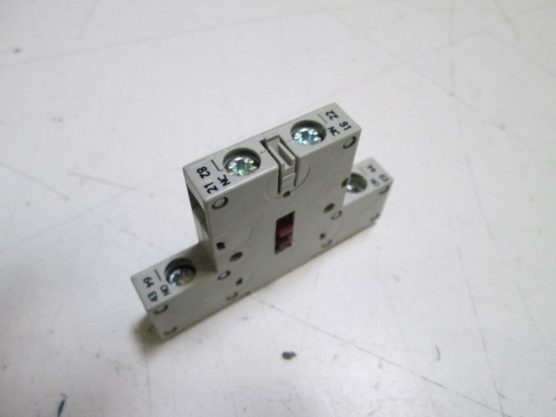 ALLEN BRADLEY AUXILIARY CONTACT 194E-E-P22 SER. B  UNMP