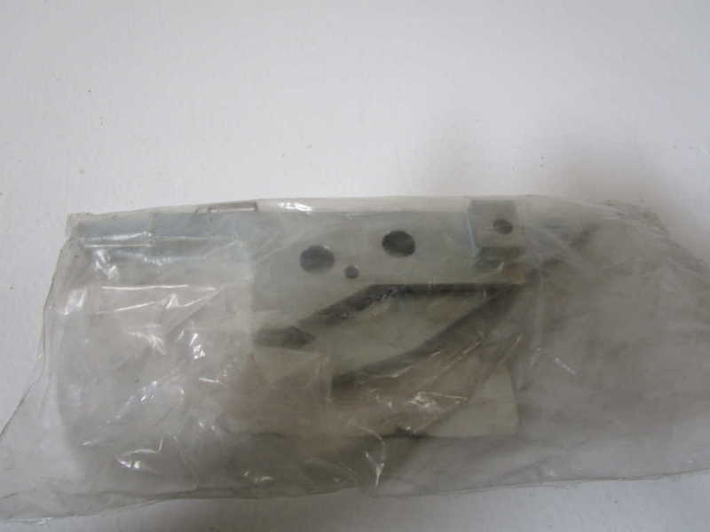 CLAMP NOZZLE GUIDE X990  NSNP IN BAG