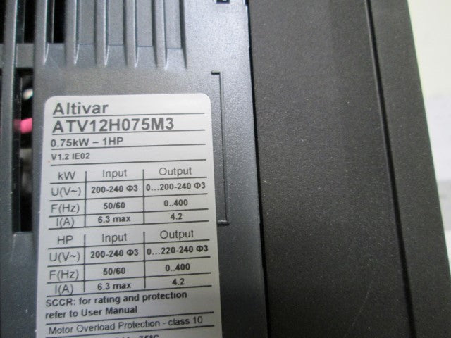 SCHNEIDER ELECTRIC AC SPEED DRIVE ATV12H075M3 *NEW IN BOX*
