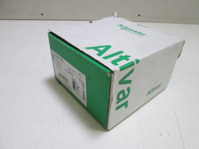 SCHNEIDER ELECTRIC AC SPEED DRIVE ATV12H075M3 *NEW IN BOX*