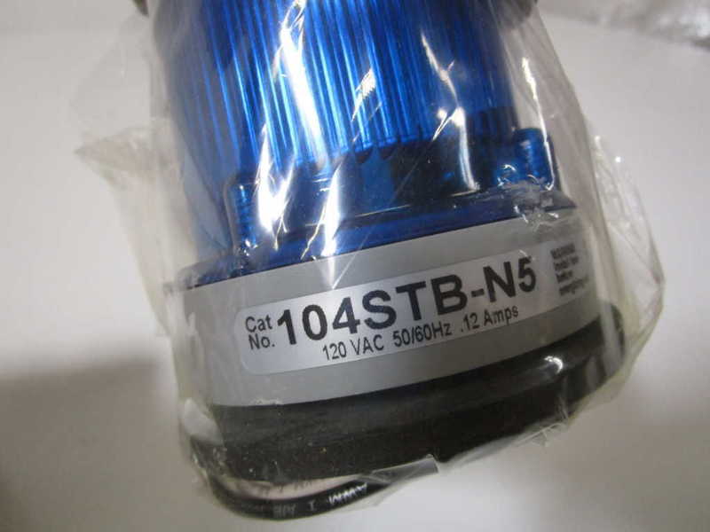 EDWARDS STROBE LIGHT (BLUE) 104STB-N5  NSMP