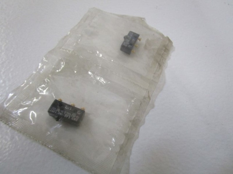 LOT OF 2 MICROSWITCH BASIC SWITCH 11SM244-T *NEW IN BAG*