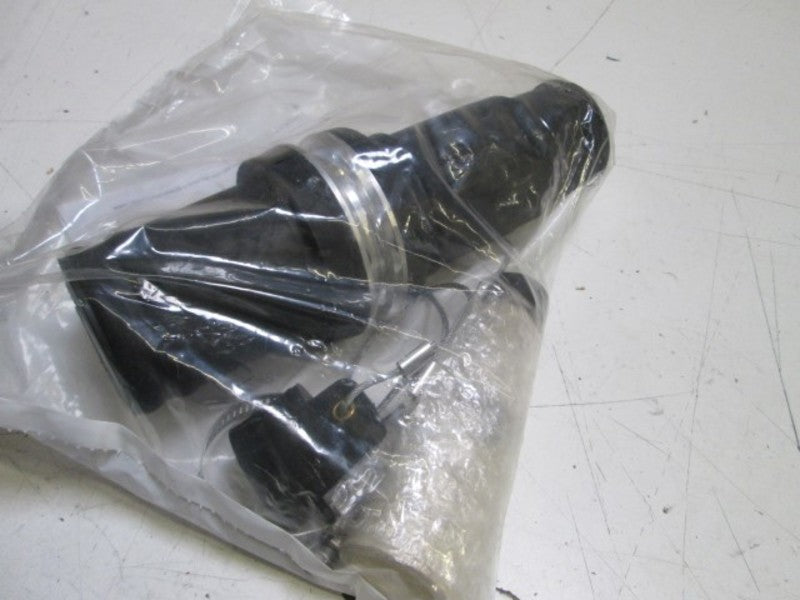 LEVITON PLUG 001-49M53-E PLUG (BLACK) * NEW IN FACTORY BAG *