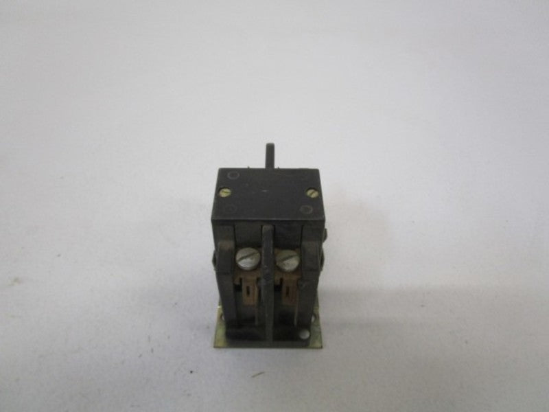 ARROW HART CONTACTOR 110-120V C302U20  UNMP