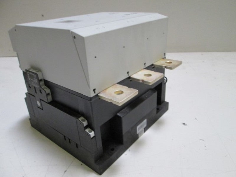 EATON CONTACTOR XTCE750N22A (INCOMPLETE WITH NO LUG KIT)  NSMP