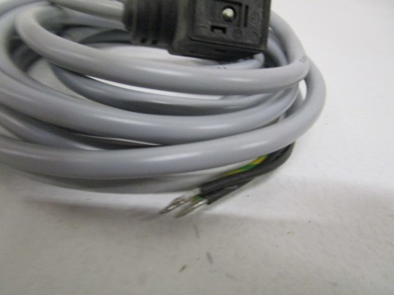 FESTO 30940 PLUG SOCKET W/ CABLE KMV-1-220-2.5  NSNP