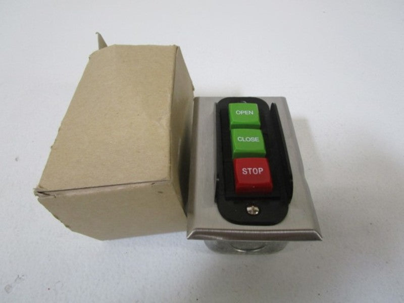 INDUSTRIAL CONTROL EQUIPMENT PUSHBUTTON ENCLOSURE 3BWS *NEW IN BOX*