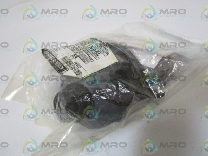 NORTH PROTECTION RESPIRATOR Z5501N95L * NEW IN FACTORY BAG *