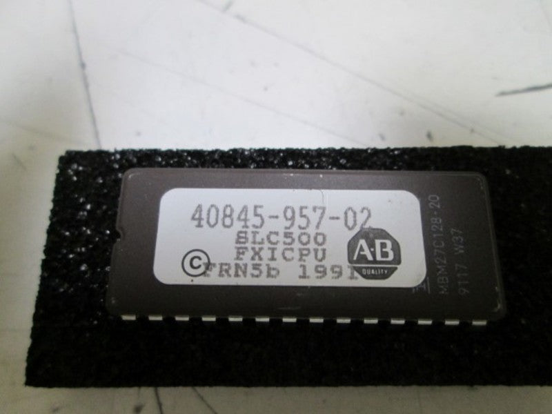 INDUSTRIAL SPARE PART SLC 500 40845-957-02 F/W 5b CHIP  NSMP