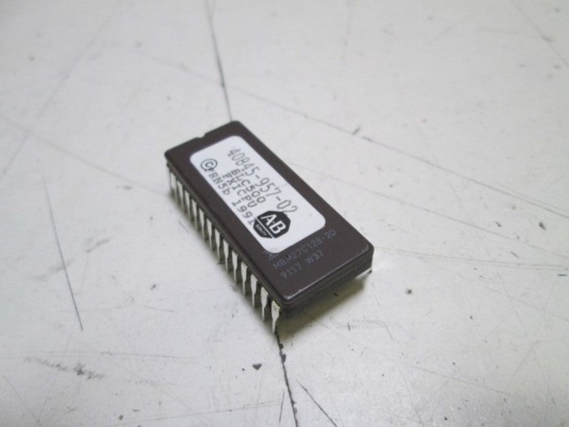 INDUSTRIAL SPARE PART SLC 500 40845-957-02 F/W 5b CHIP  NSMP