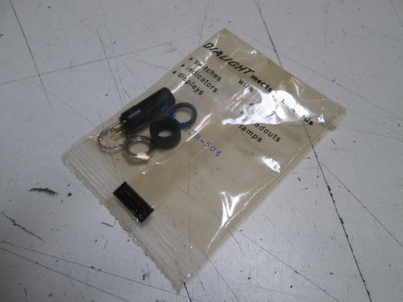 DIALIGHT LAMP SOCKET 508-8738-504  NSMP