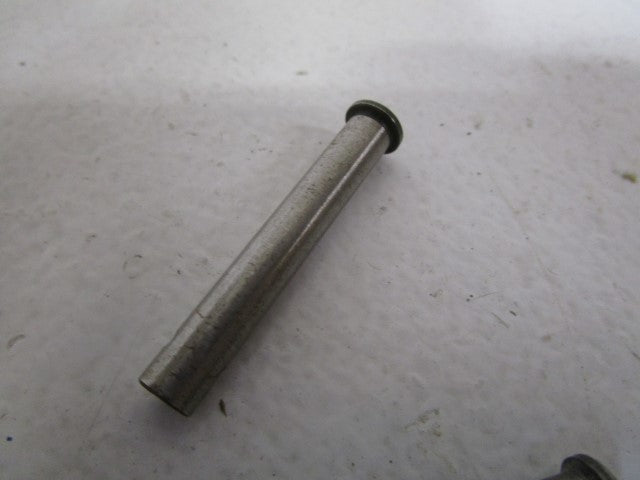 LOT OF 9 HYSTER CO. PIN FOR LIGHT CHAINS 323161 *NEW  OUT OF BOX *