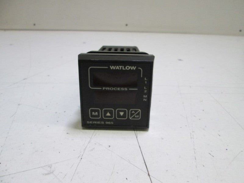 WATLOW TEMPERATURE CONTROLLER 965A-3FD0-0000  UNMP