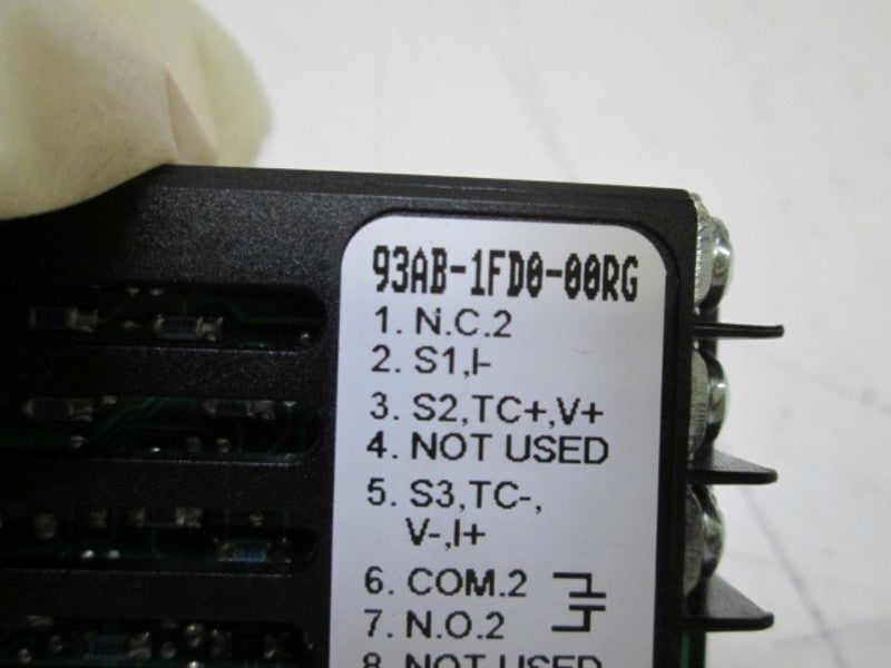 WATLOW TEMPERATURE CONTROLLER 93AB-1FD0-00RG *USED*