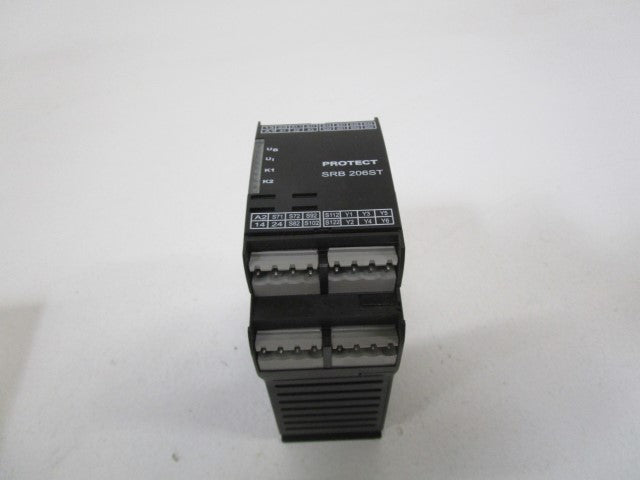 SCHMERSAL SAFETY CONTROLLER SRB 206ST-24V *NEW IN BOX*