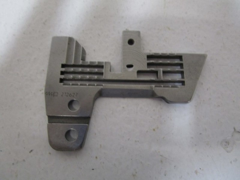 PEGASUS CORP. NEEDLE PLATE 212627  NSNP