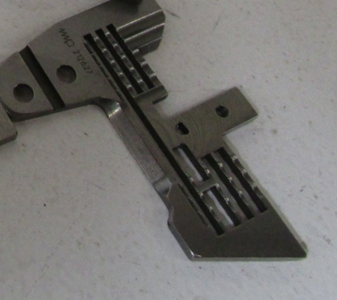 PEGASUS CORP. NEEDLE PLATE 212627  NSNP