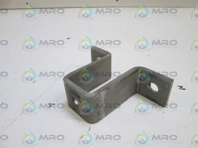 LOT OF 25 UNISTRUT "U" SHAPE FITTING N1737 *NEW IN BOX*