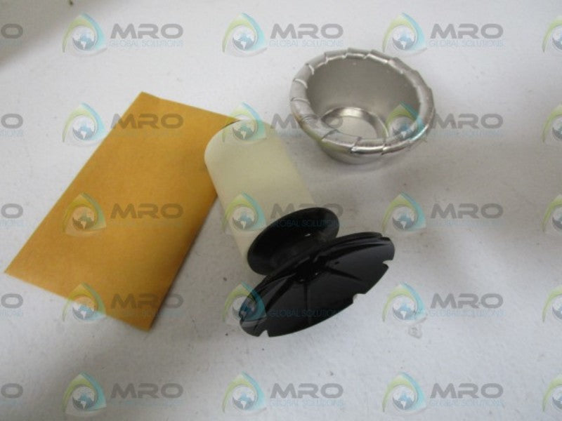 WILKERSON FRP-96-945 RETAINER ELEMENT *NEW IN BOX*