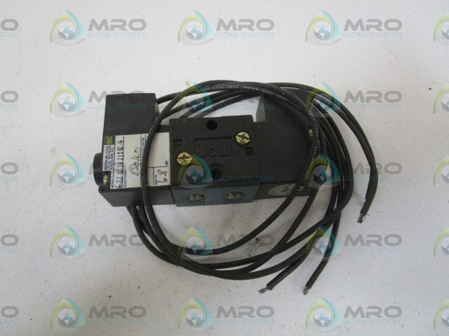 MAC SOLENOID VALVE 621B-11-111CA *NEW IN BOX*