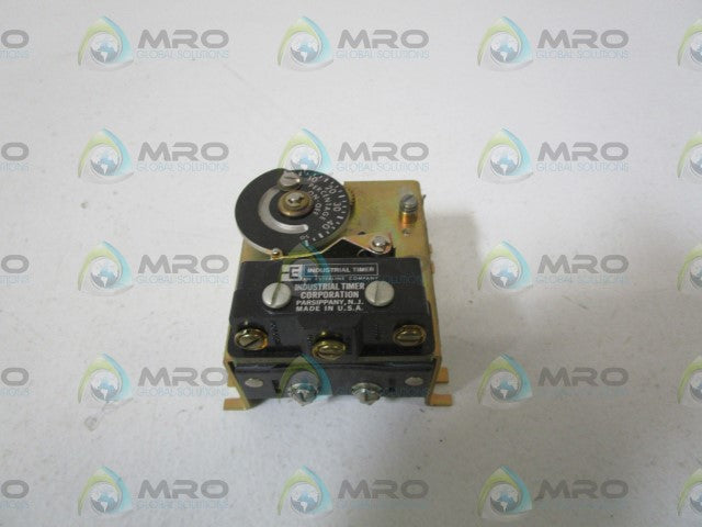 INDUSTRIAL TIMER CO. TIMER 120V CM2 *NEW NO BOX*