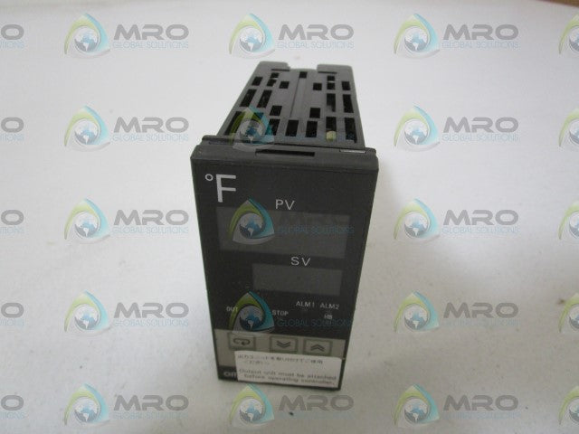 OMRON TEMPERATURE CONTROLLER E5EJ-A2HB-F *NEW NO BOX*