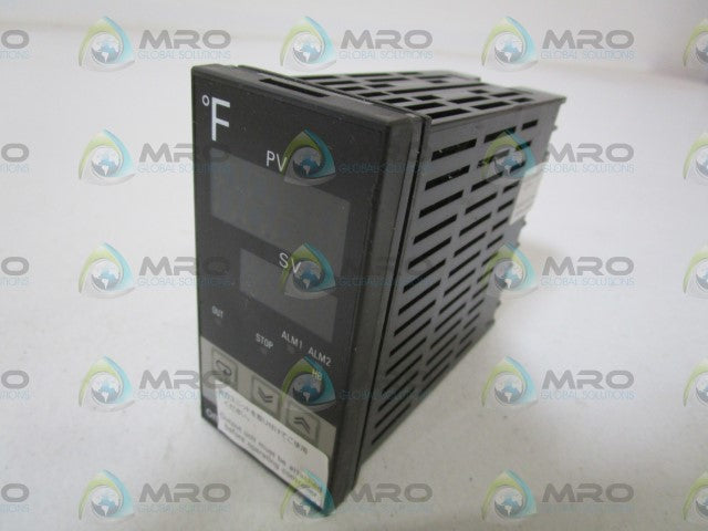 OMRON TEMPERATURE CONTROLLER E5EJ-A2HB-F *NEW NO BOX*
