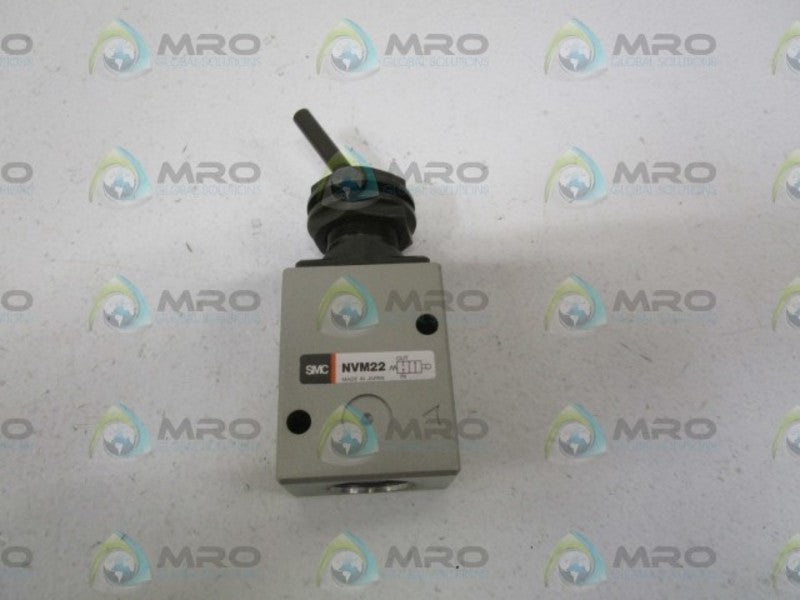 SMC VALVE NVM220-N02-08 *NEW NO BOX*