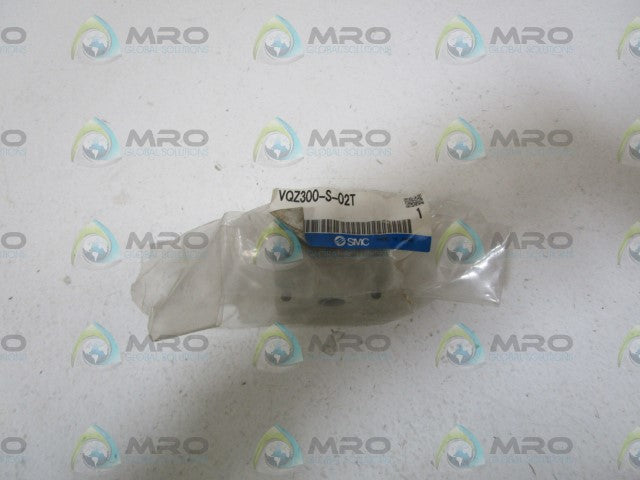 SMC SUBPLATE VQZ300-S-02T *NEW IN FACTORY BAG*