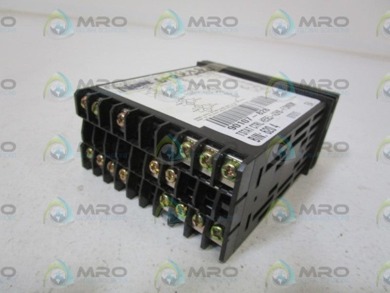 OMRON TEMPERATURE CONTROLLER E5EJ-A2HB-F *USED*