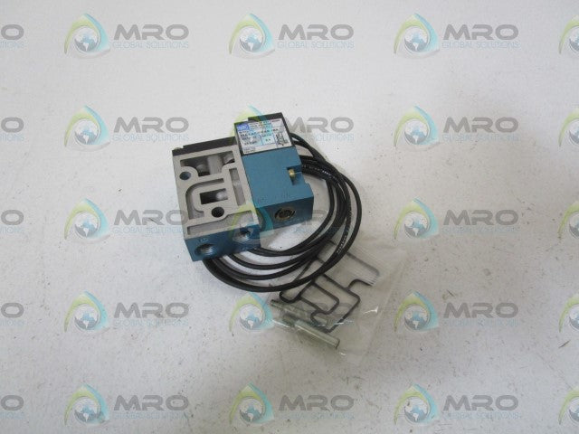 MAC SOLENOID VALVE 45A-LAC-DDAB-1BA *NEW NO BOX*