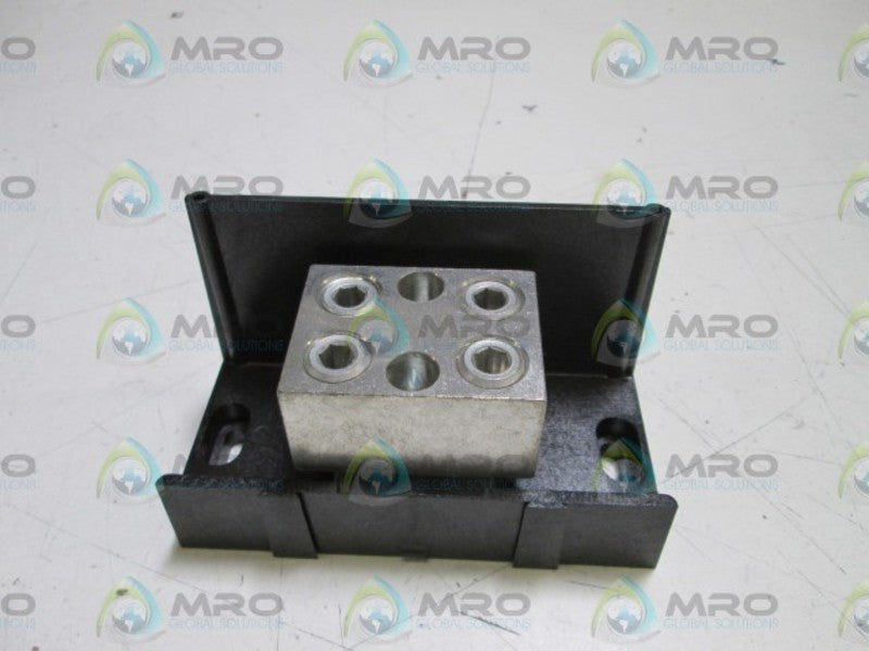 BURNDY POWER DISTRIBUTION BLOCK BDA-22-350  NSMP