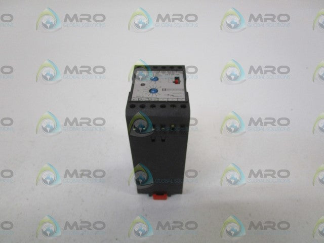 TELEMECANIQUE CONTROL RELAY SX2DV100 *USED*