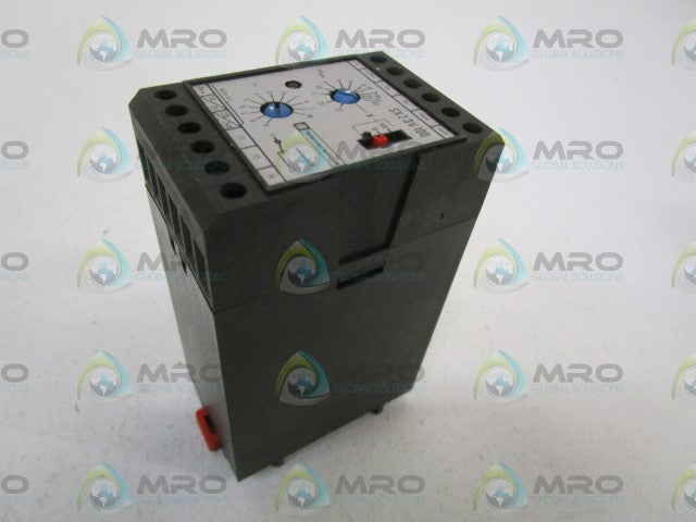 TELEMECANIQUE CONTROL RELAY SX2DV100 *USED*