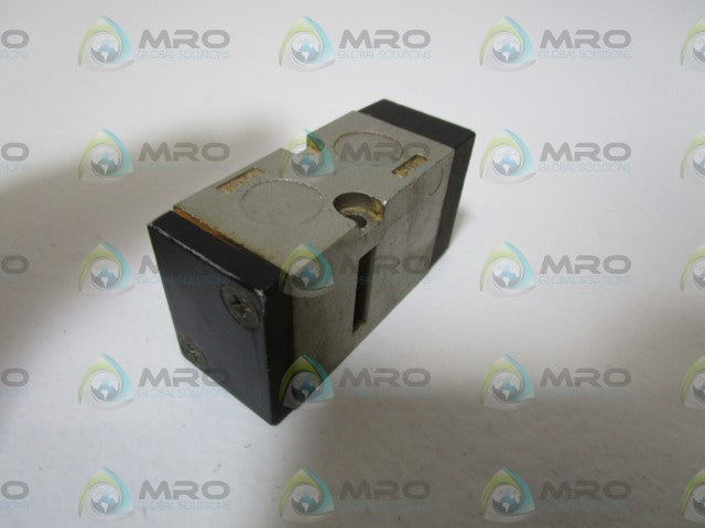 SMC SOLENOID VALVE (BODY) VF3143 *USED*