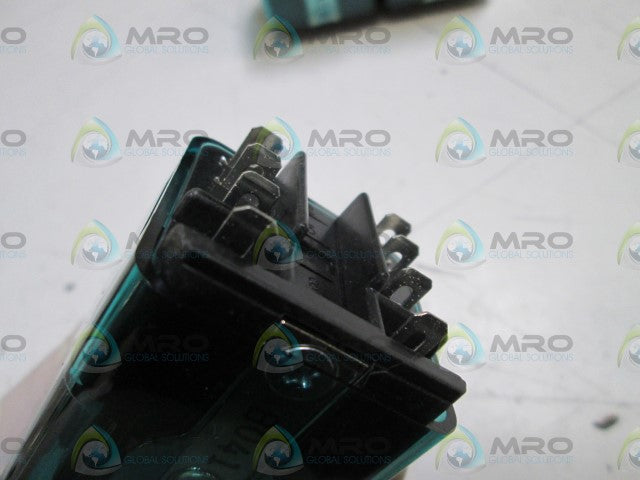 LOT OF 3 MIDTEX RELAY 157-22B2A8 12VDC *USED*